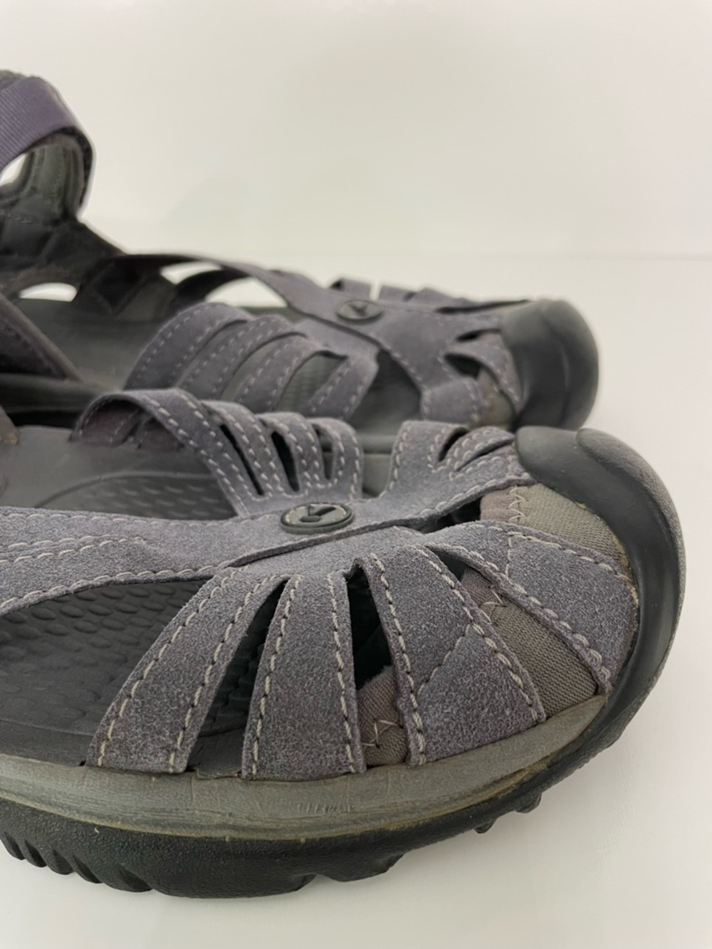 Keen Womens Rose Leather Gray Sport Hiking Water Sandal, size 10.5